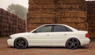 Illustration for article titled Could This 4.2-Equipped 2002 Audi S4 Pull $9,999?